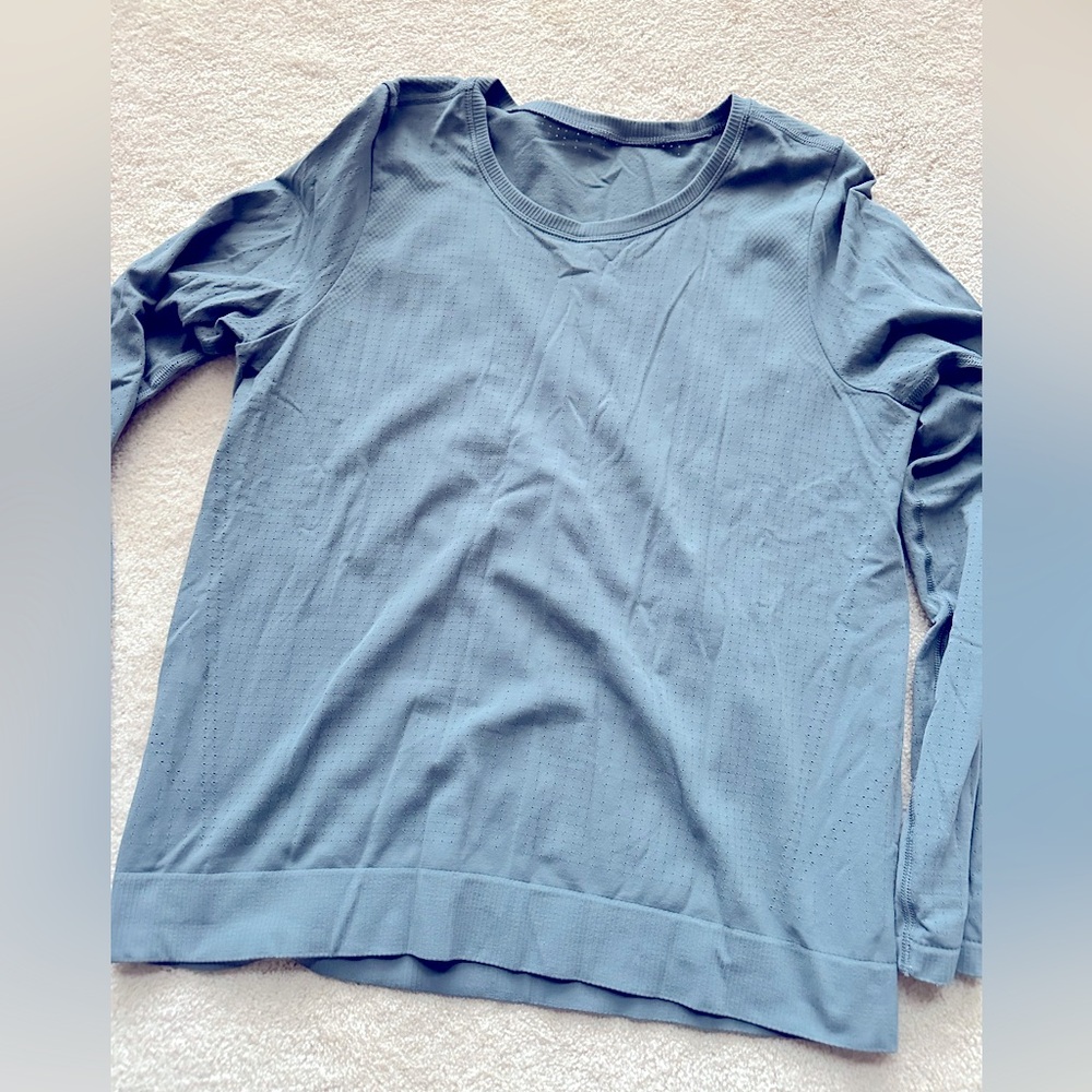 Athleta Women In Motion seamless top